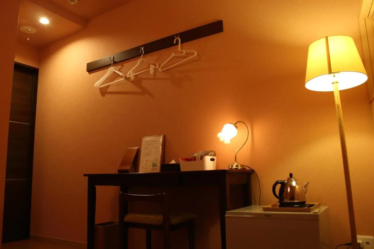 ** Hotel Chiyoda Inn Tokyo Japan