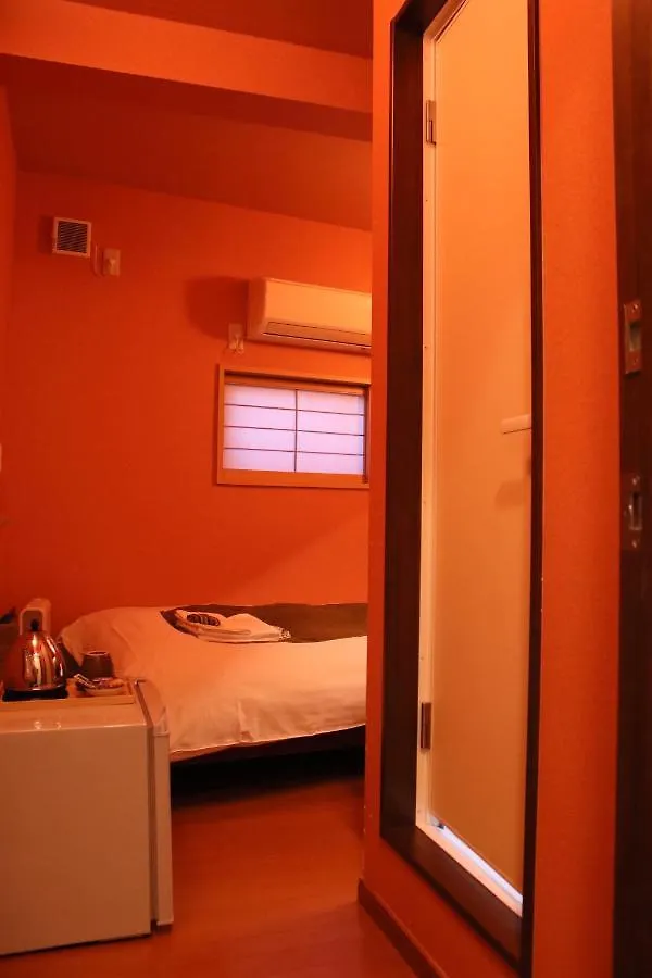 Chiyoda Inn Tokyo 2*,